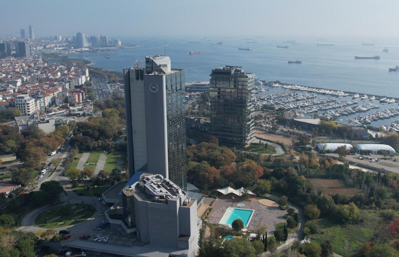 Sheraton Istanbul Atakoy Hotel Exterior photo